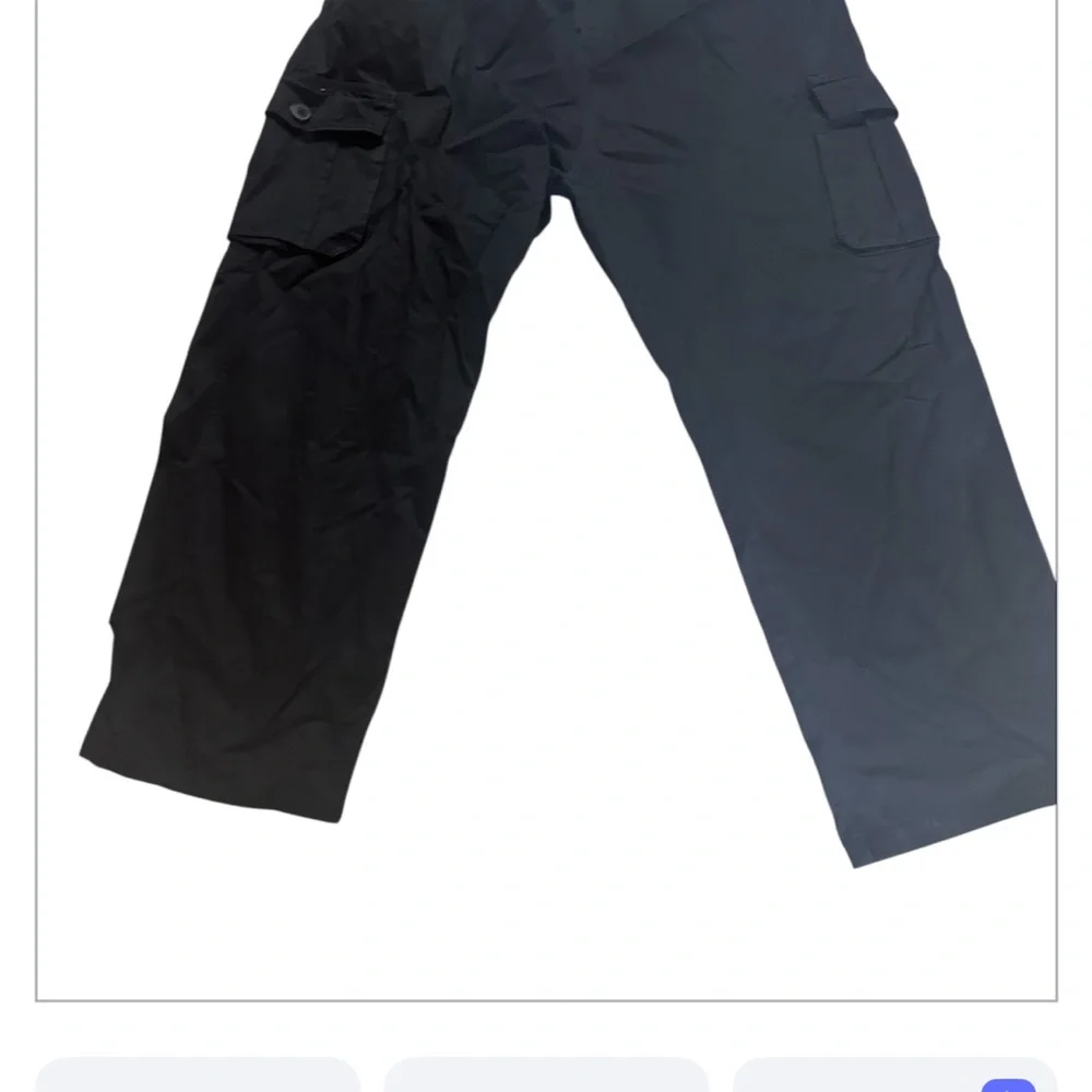 Men's Classic Black Cargo Pants - Picture 2 of 4